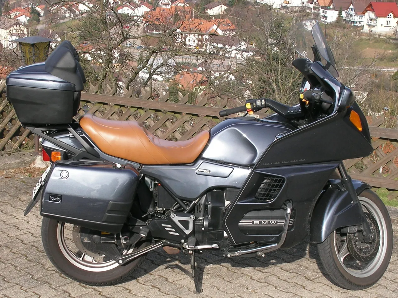 BMW K 1100 LT luxury tourer zijaanzicht