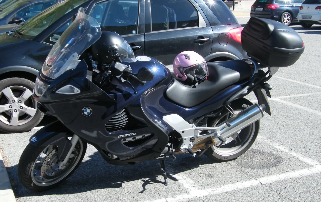 BMW K1200GT sport-tourer zijaanzicht