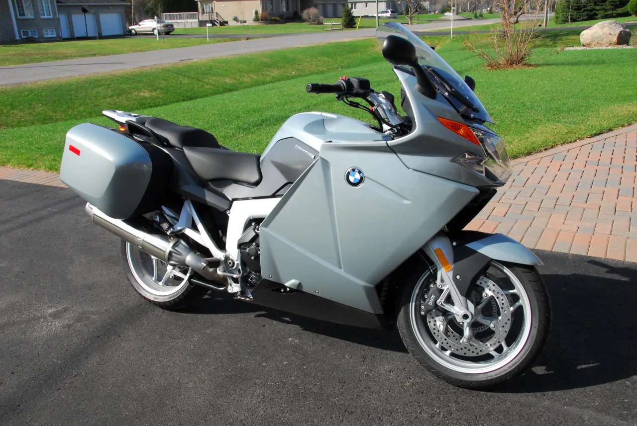BMW K1200GT in grijze uitvoering