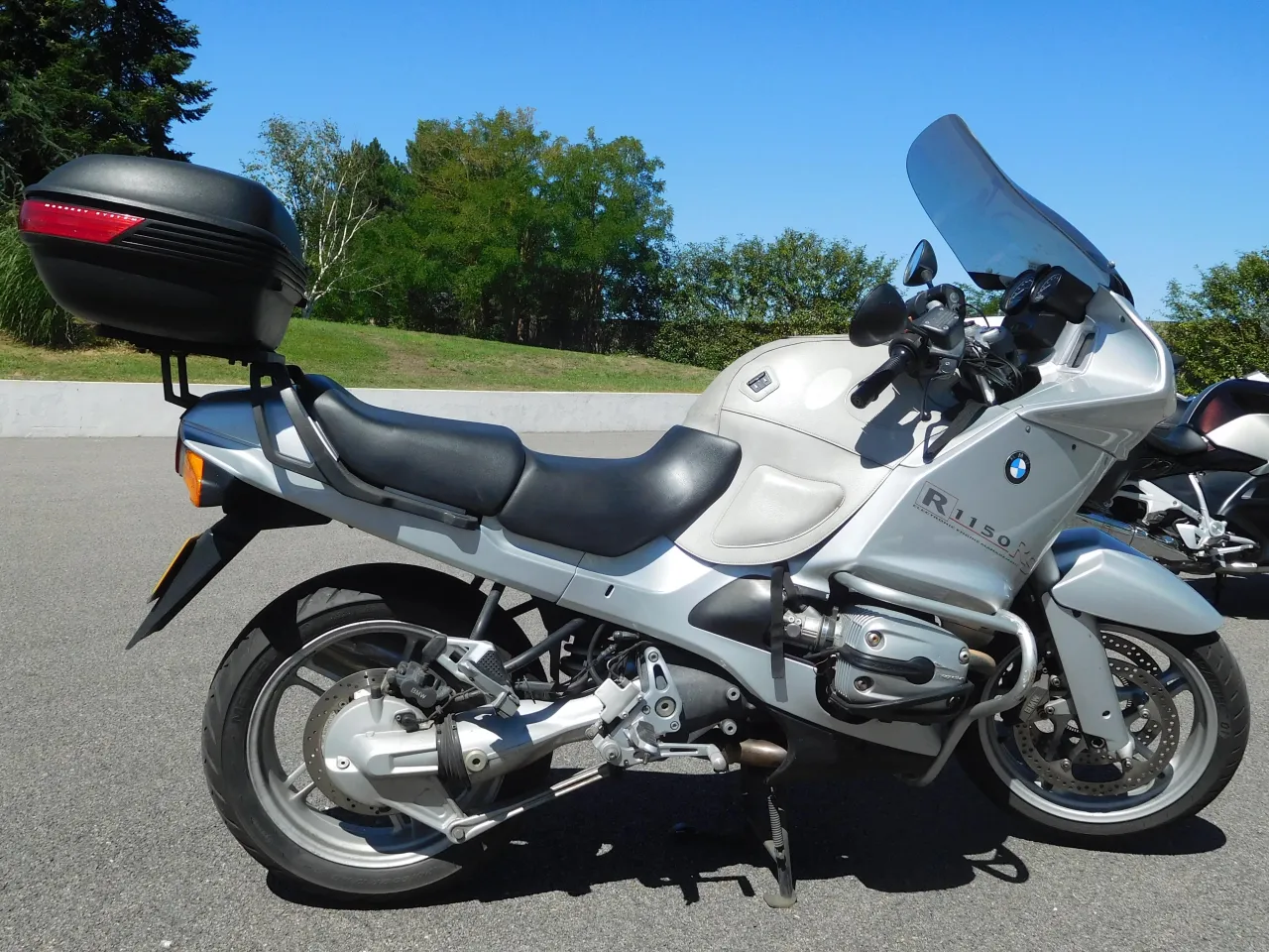 BMW R 1150 RS sport-tourer zijaanzicht