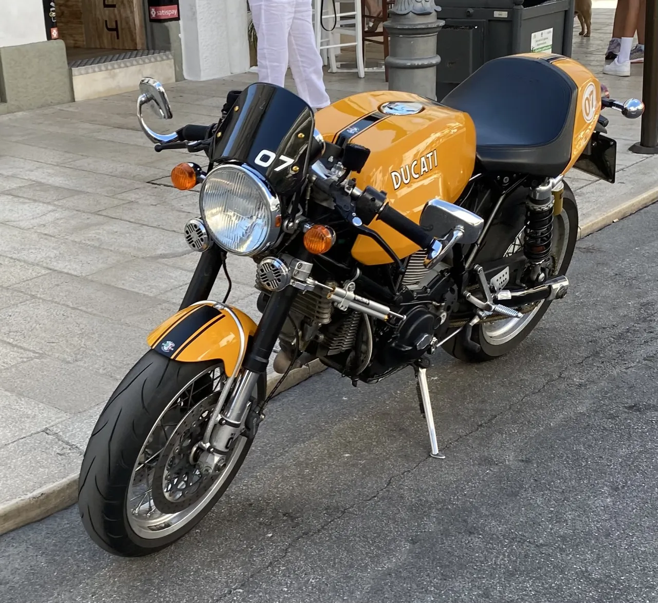 Ducati Sport 1000 side profile