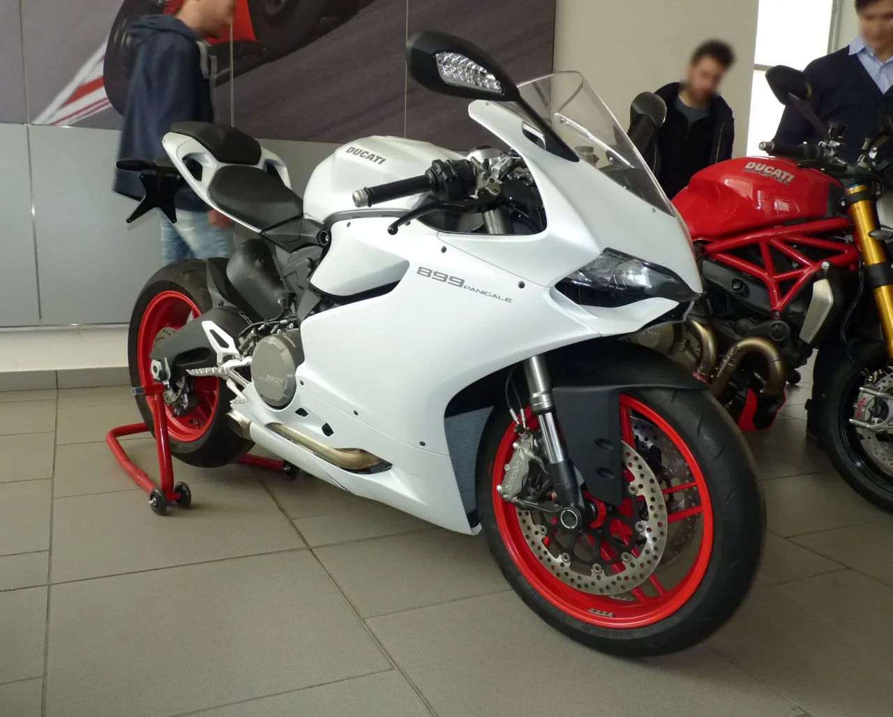 Ducati 899 Panigale motorsalon