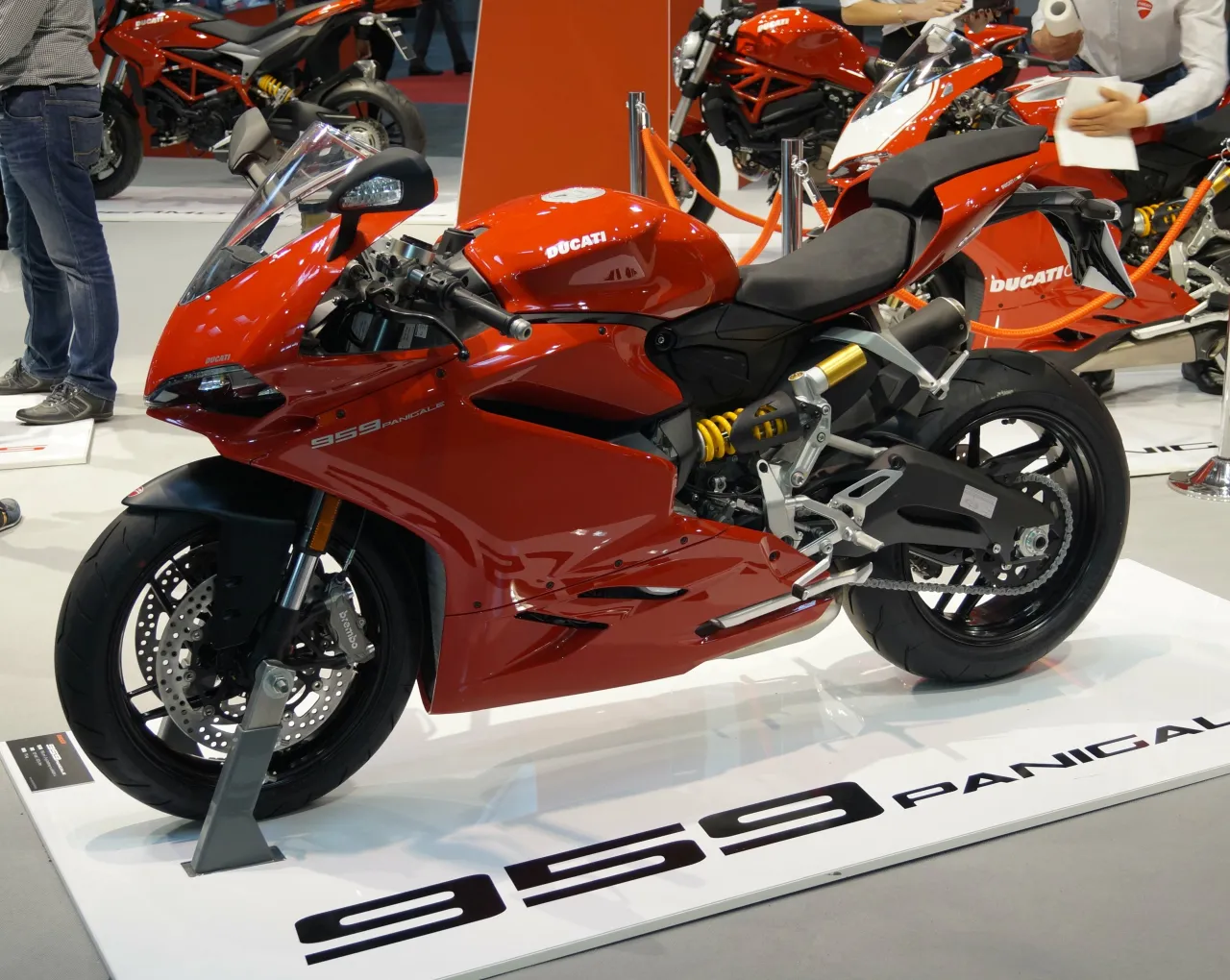 Ducati 959 Panigale cropped side profile showing fairings