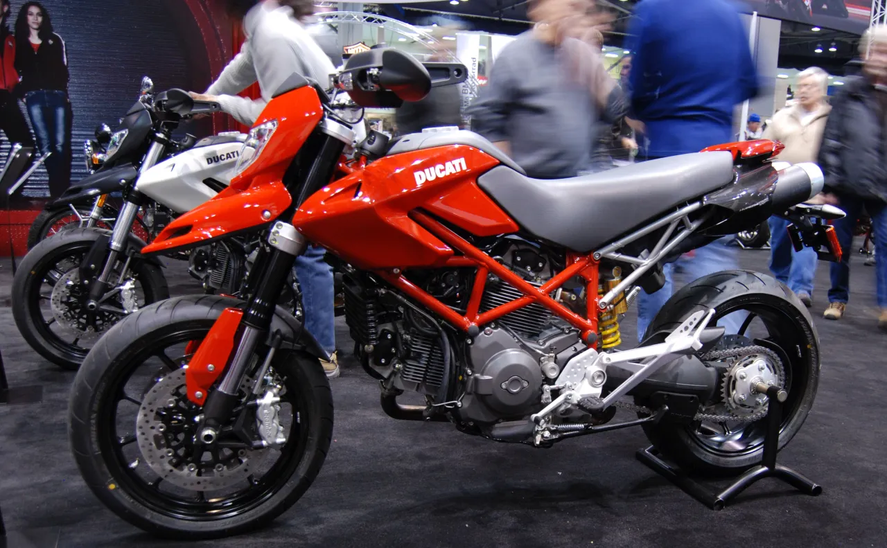 Ducati Hypermotard 796 op motorsalon
