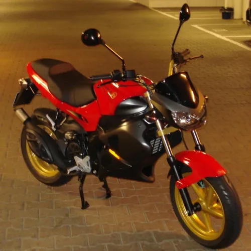Gilera DNA 50 scooter
