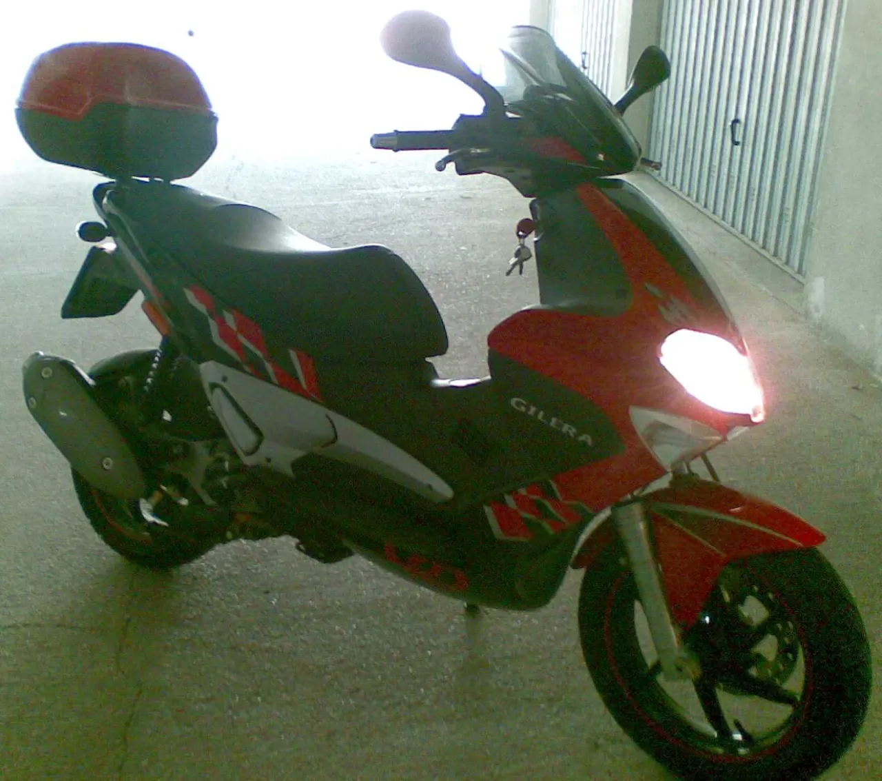 Gilera Runner VX 125 viertakt met topkoffer