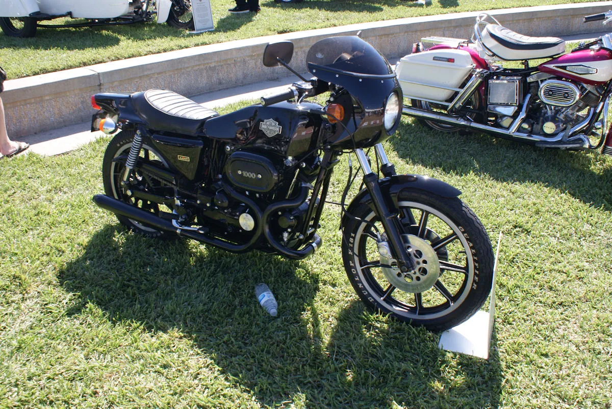 1978 Harley-Davidson XLCR Café Racer front three-quarter