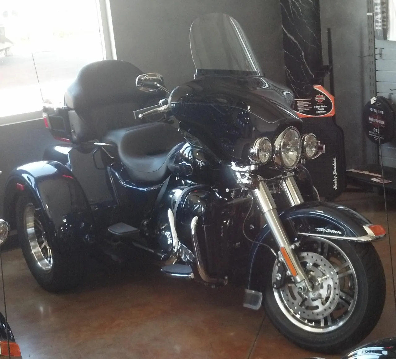 2012 Harley-Davidson Tri Glide side profile