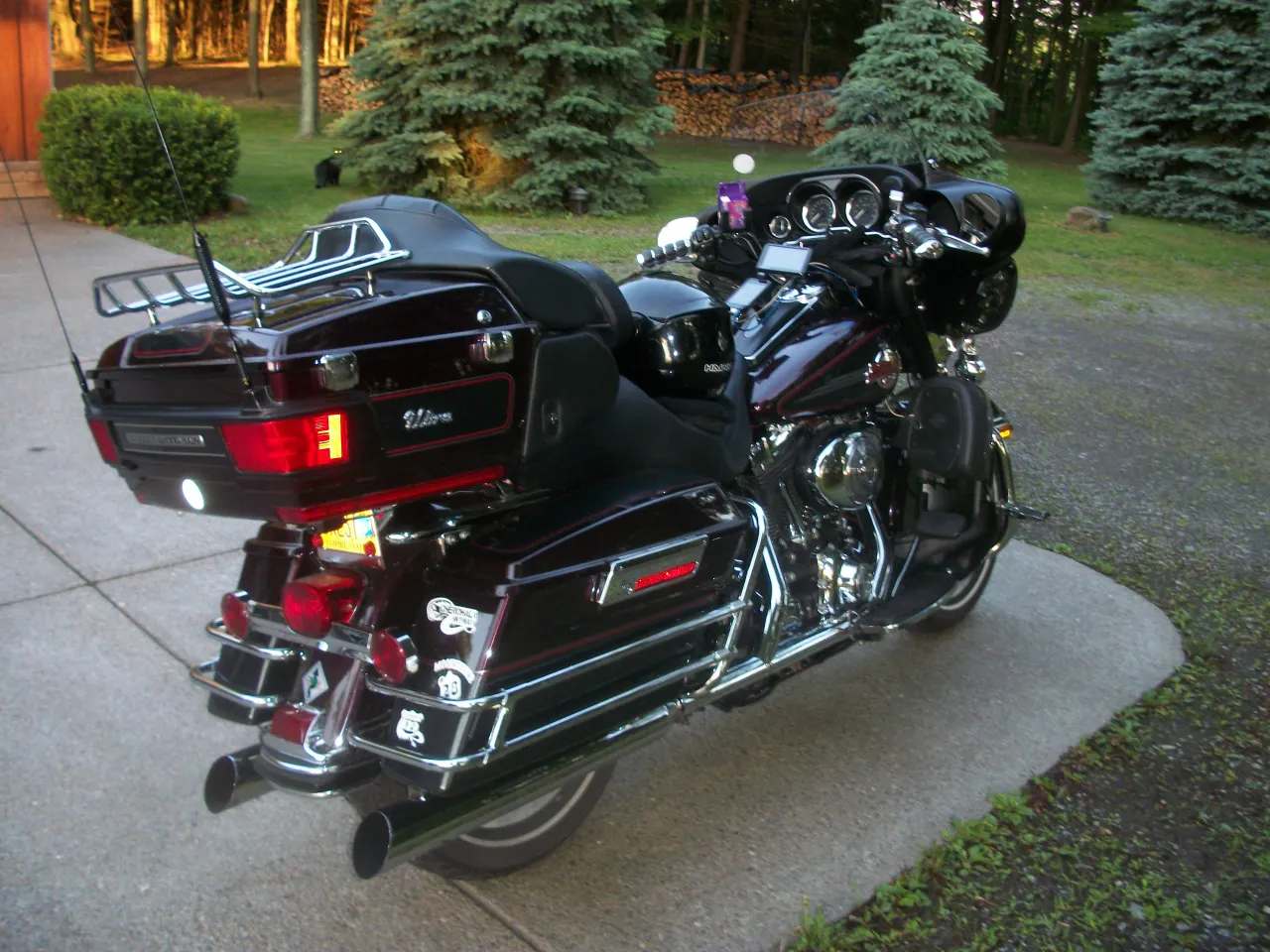 2006 Harley-Davidson Electra Glide Ultra side view