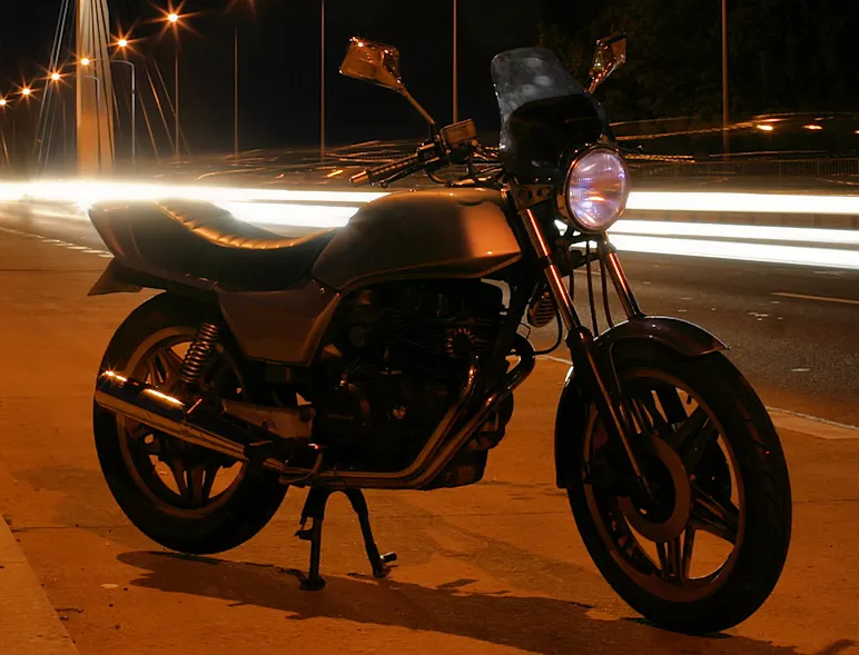 Honda CB 400 N uit 1981