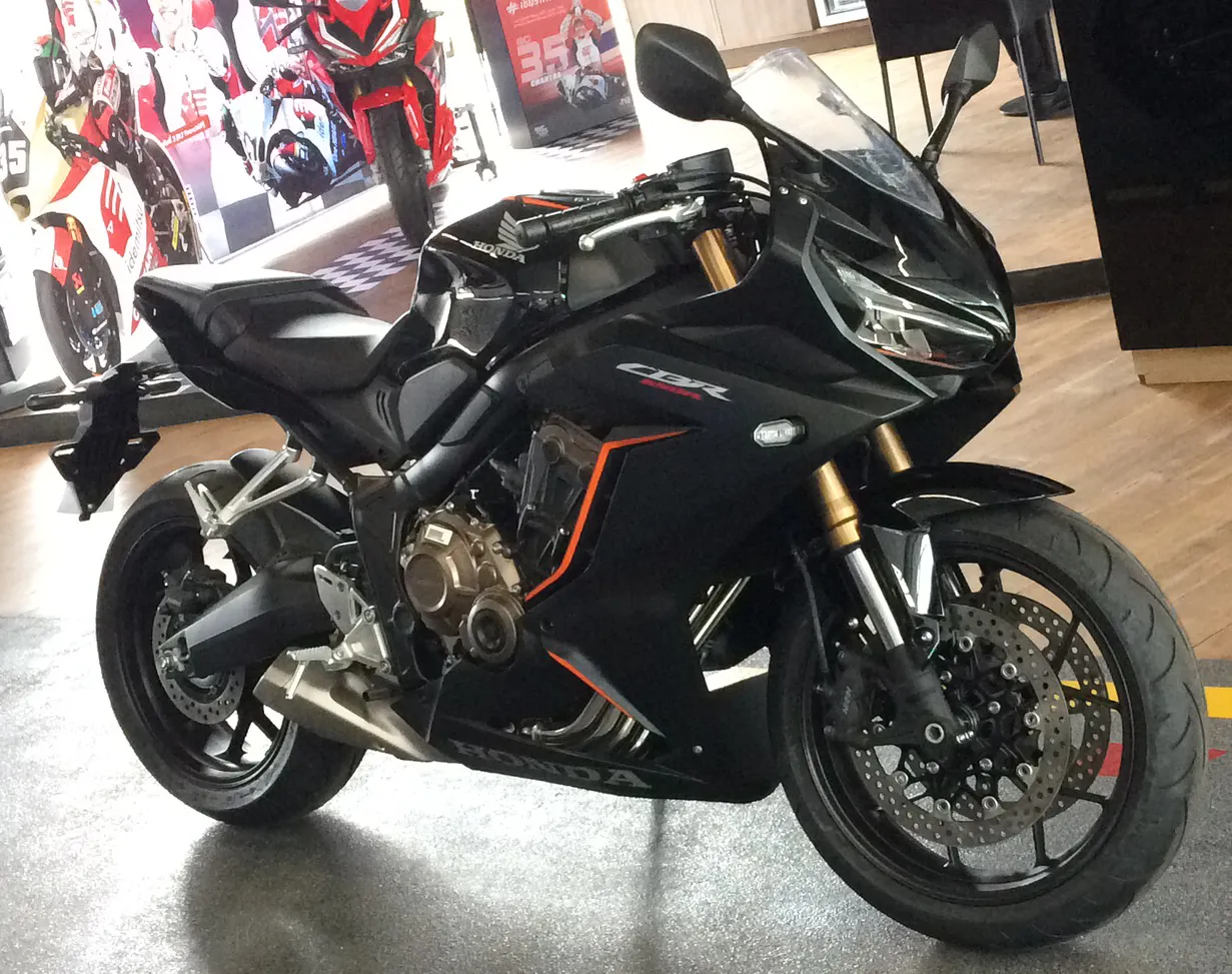 Honda CBR650R 2021 zijaanzicht