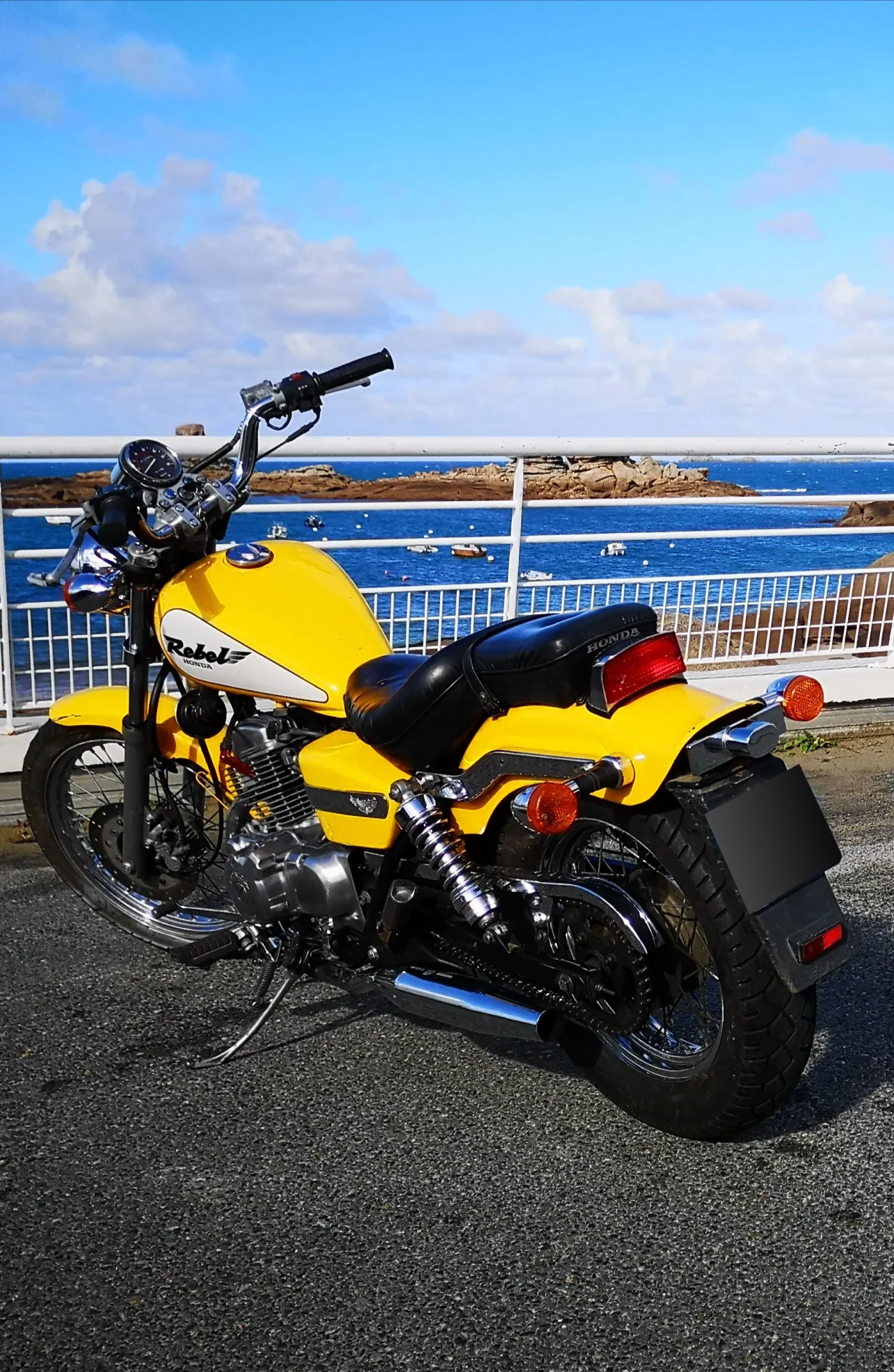 Honda CM 125 light classic custom