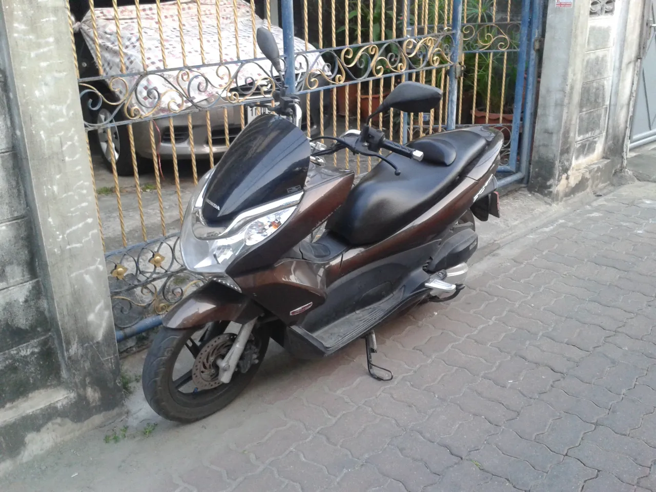 Honda PCX 150 scooter 2012 eerste generatie