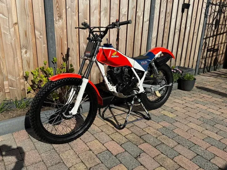 Honda TLR 200