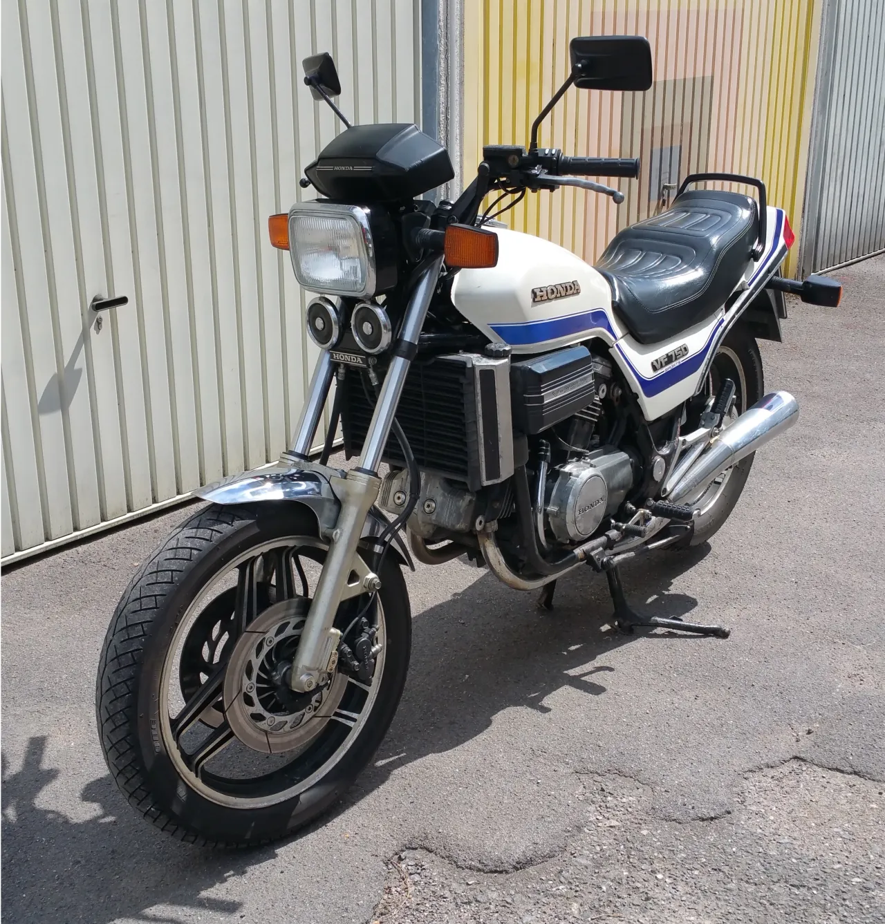 Honda VF 750 S Sabre voorkant detail