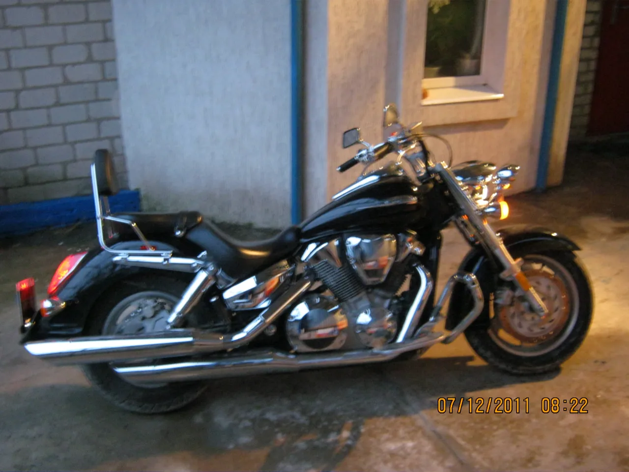 Honda VTX 1300 R driekwart vooraanzicht