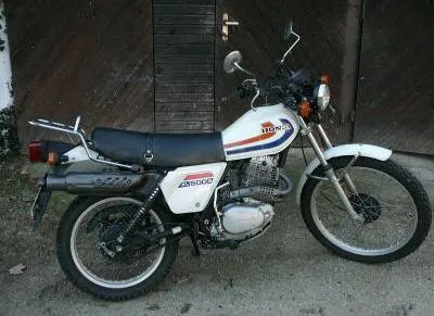 Honda XL500SZ zijaanzicht