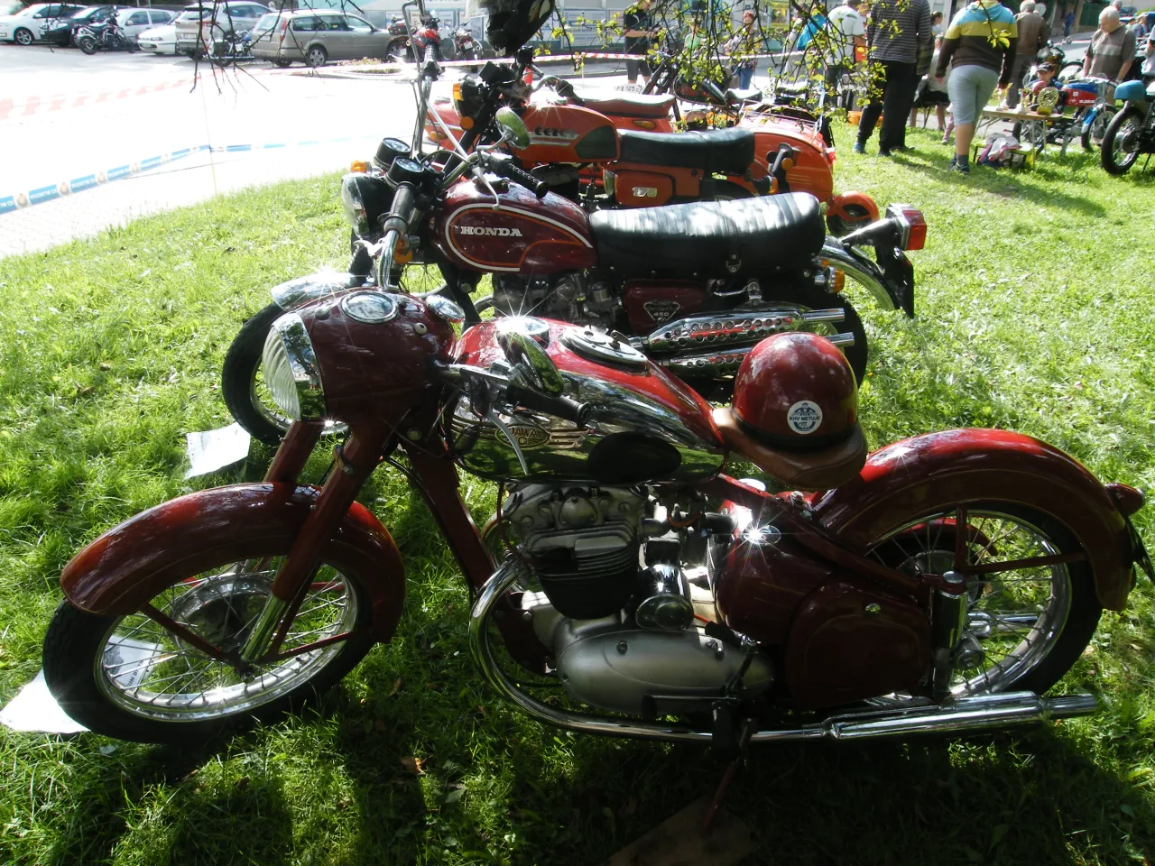 Jawa 500