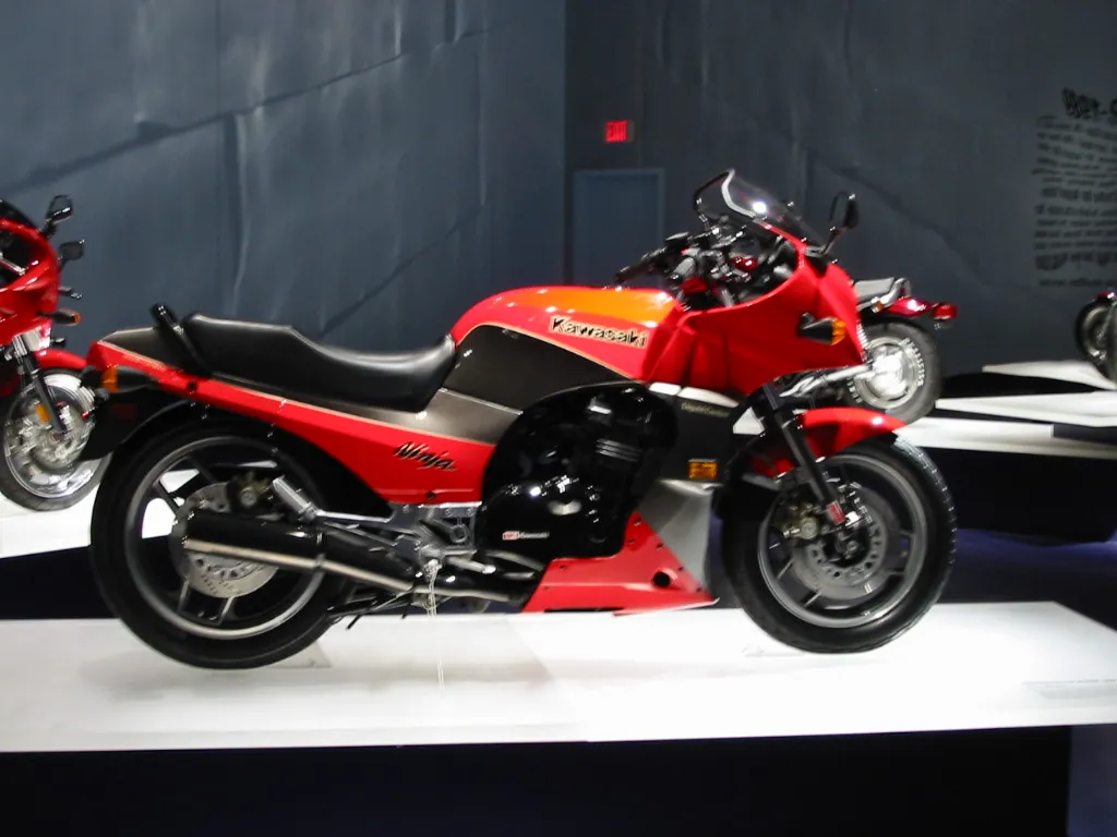 Kawasaki GPz 900 R uit 1984