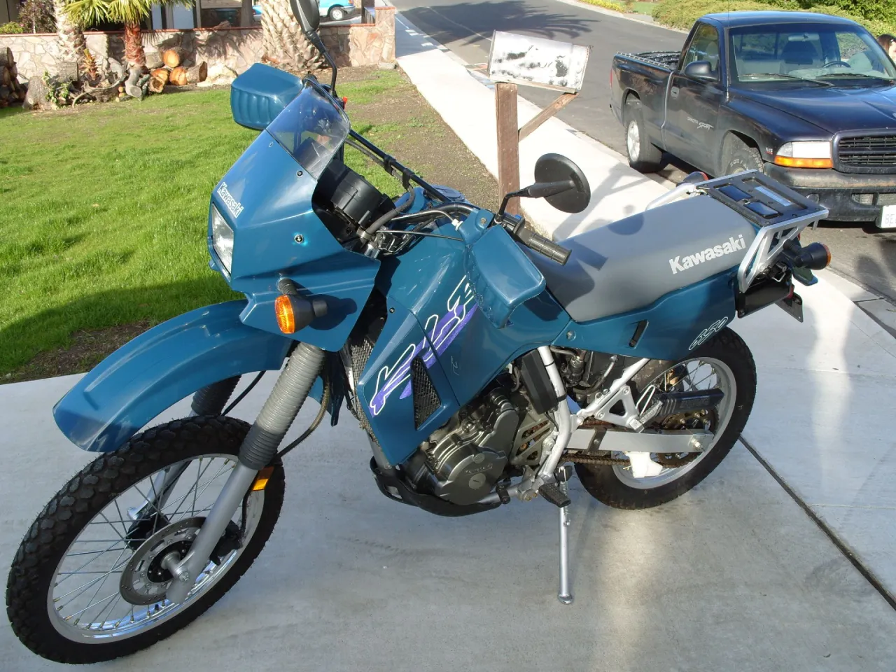 Kawasaki KLR 650 zijaanzicht