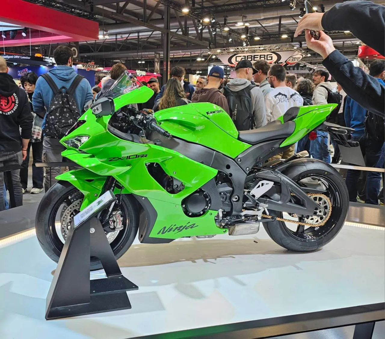 Kawasaki Ninja ZX-10RR frontaal aanzicht