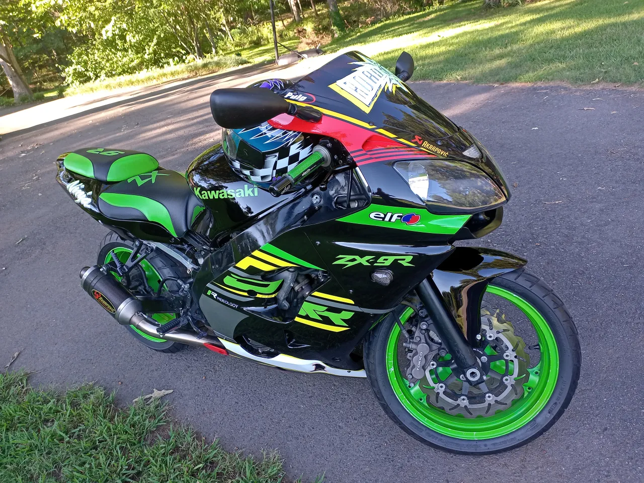 Kawasaki Ninja ZX-9R 2000 zijaanzicht