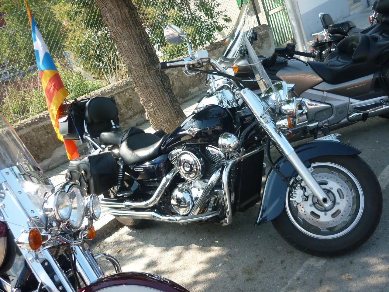 Kawasaki Vulcan 1600 Classic uit 2008 in rood kleurschema