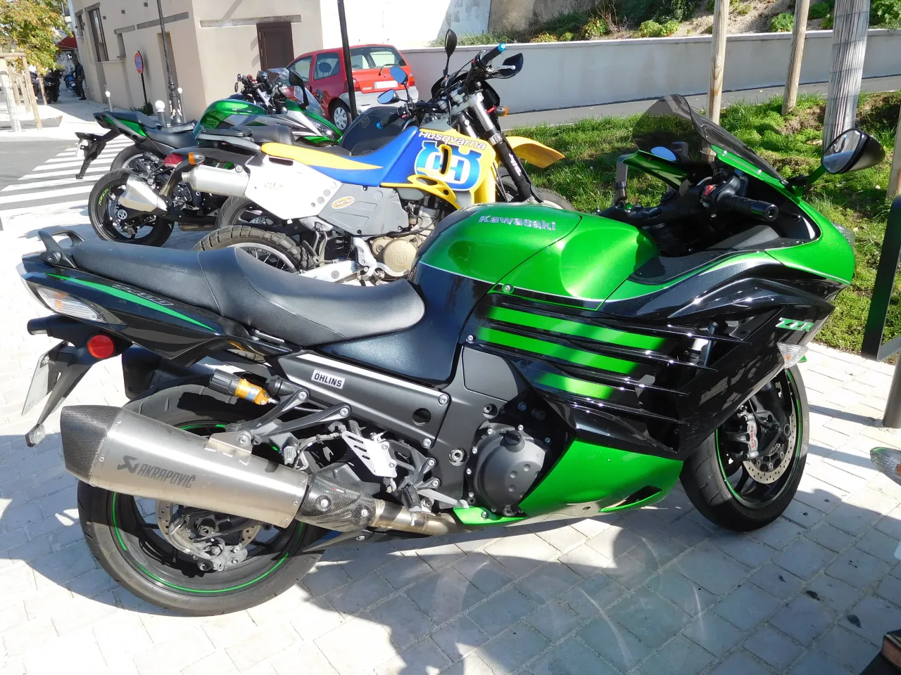 Kawasaki ZZR 1400 zijaanzicht rechterzijde