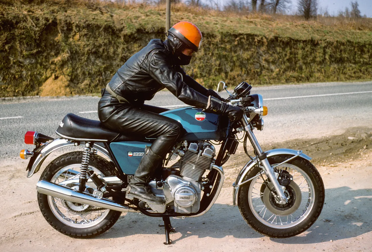Laverda 1000 uit 1976, zijaanzicht