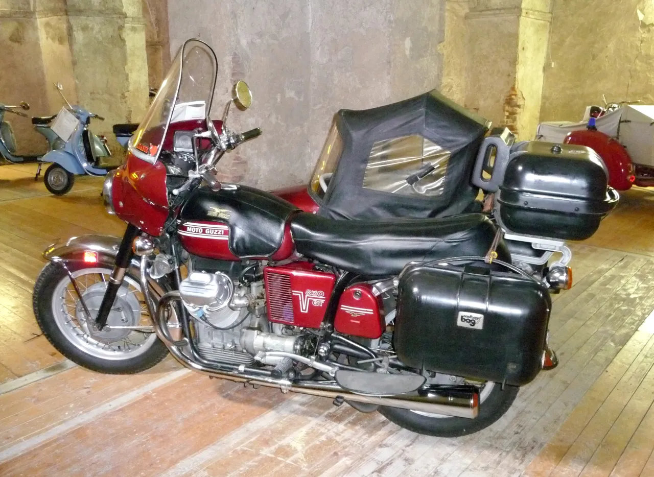 Moto Guzzi 850 GT