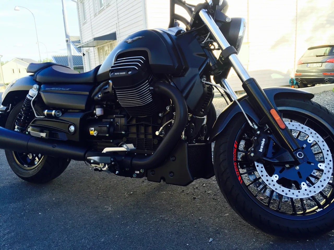 Moto Guzzi Audace