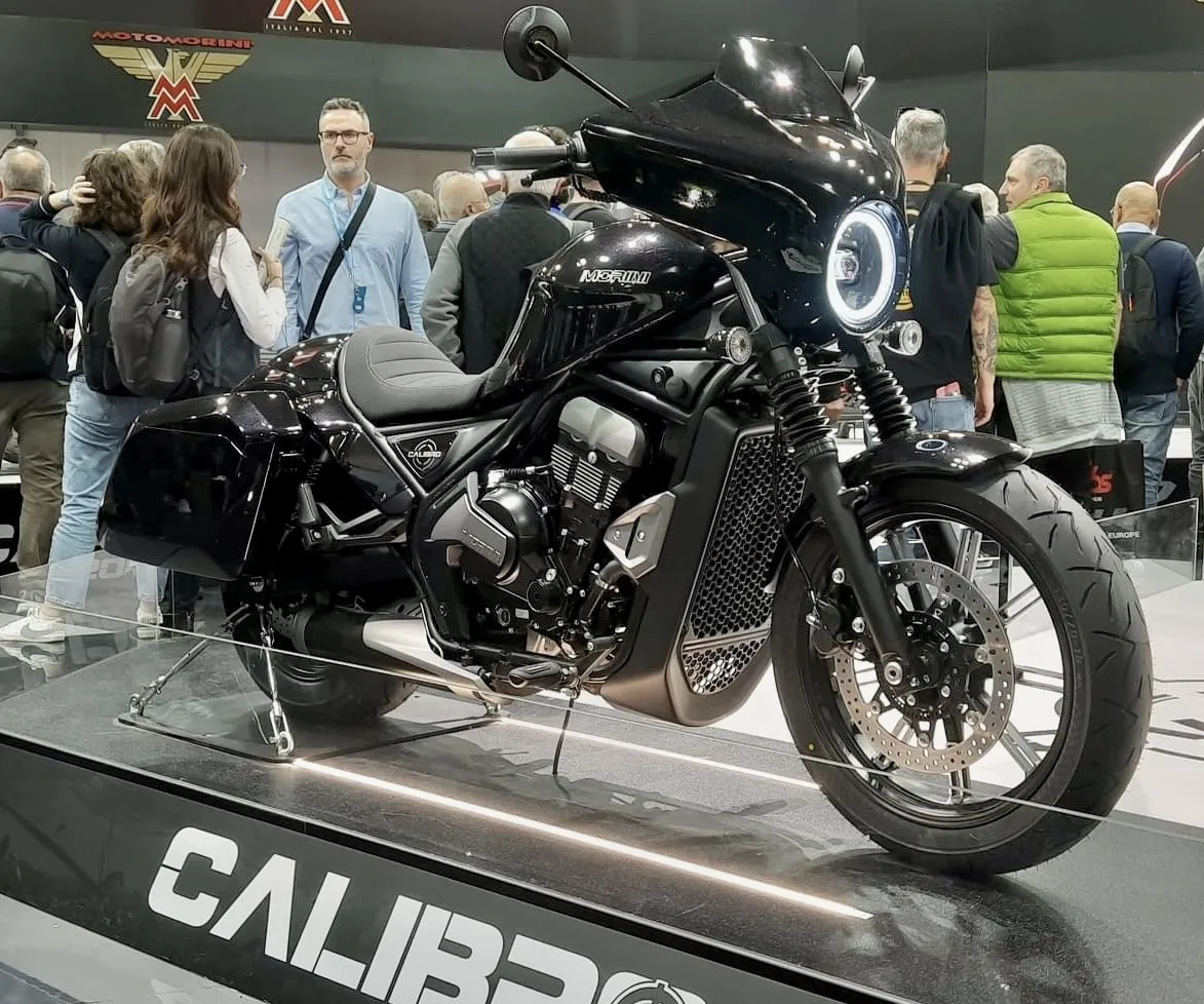 Moto Morini Calibro bagger-cruiser zijaanzicht