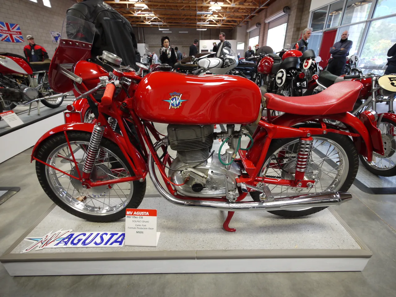 MV Agusta 175 CSS Squalo 1957 zijaanzicht