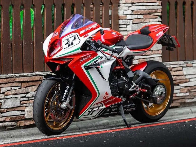 MV Agusta F3 800 Mercedes-AMG special edition