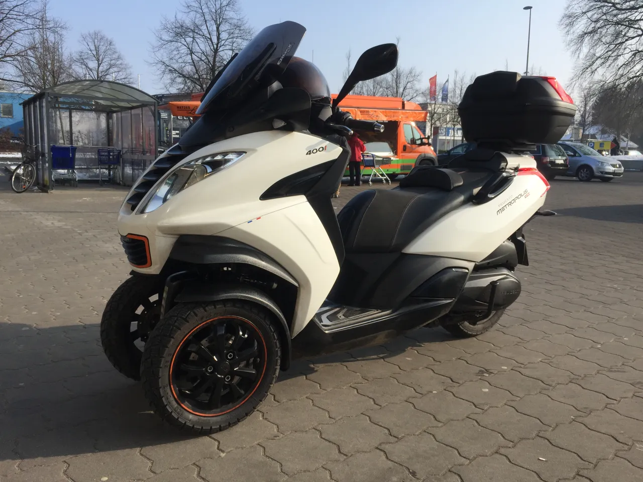 Peugeot Metropolis 400