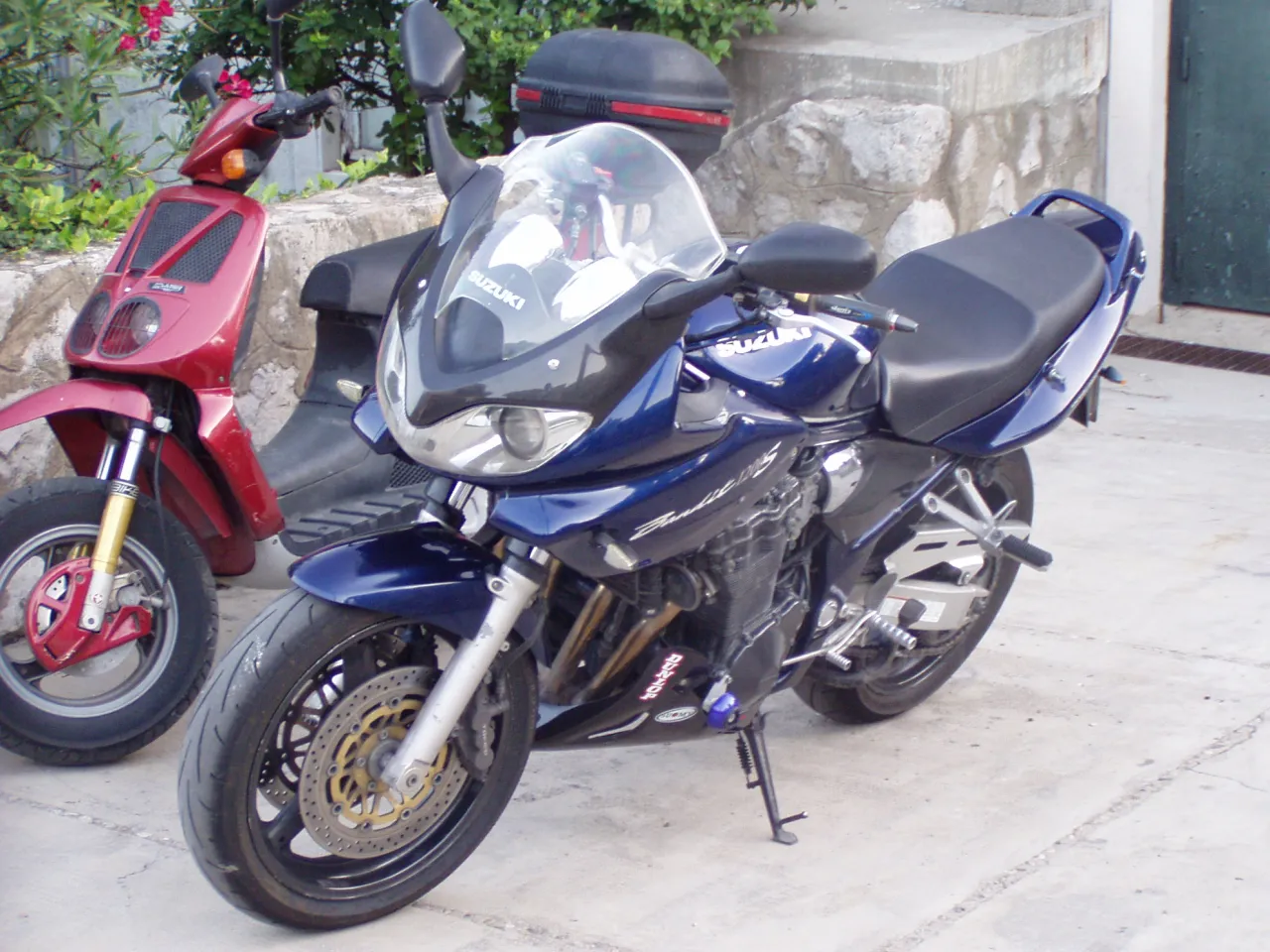 Suzuki GSF 1200 Bandit, vooraanzicht