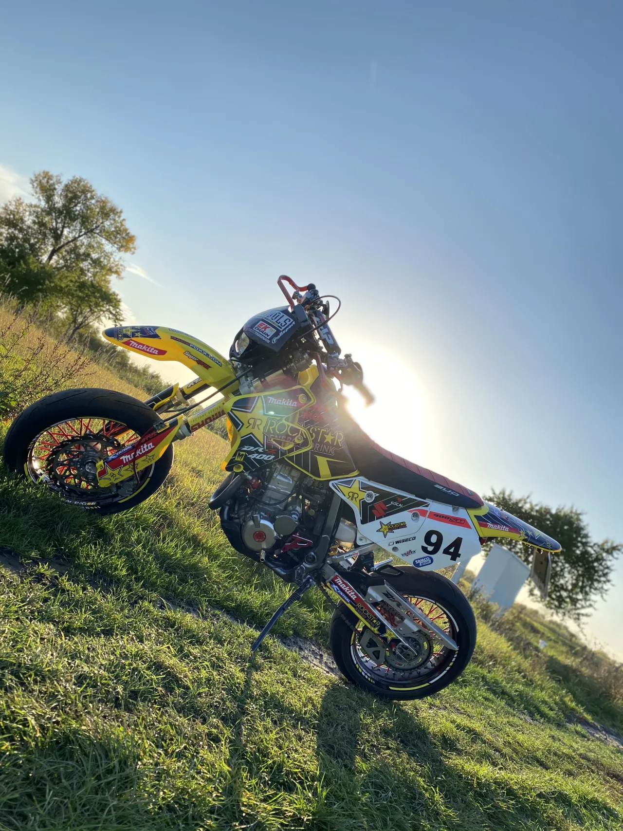 Suzuki DR-Z 400 SM 2005 supermoto zijaanzicht