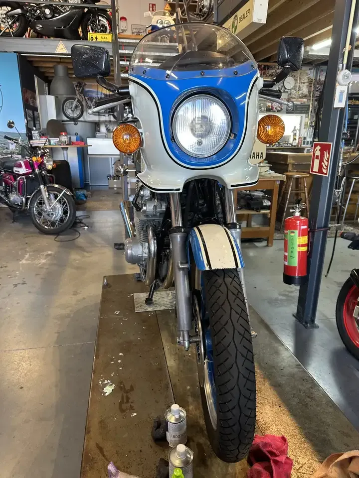 Suzuki GS 1000