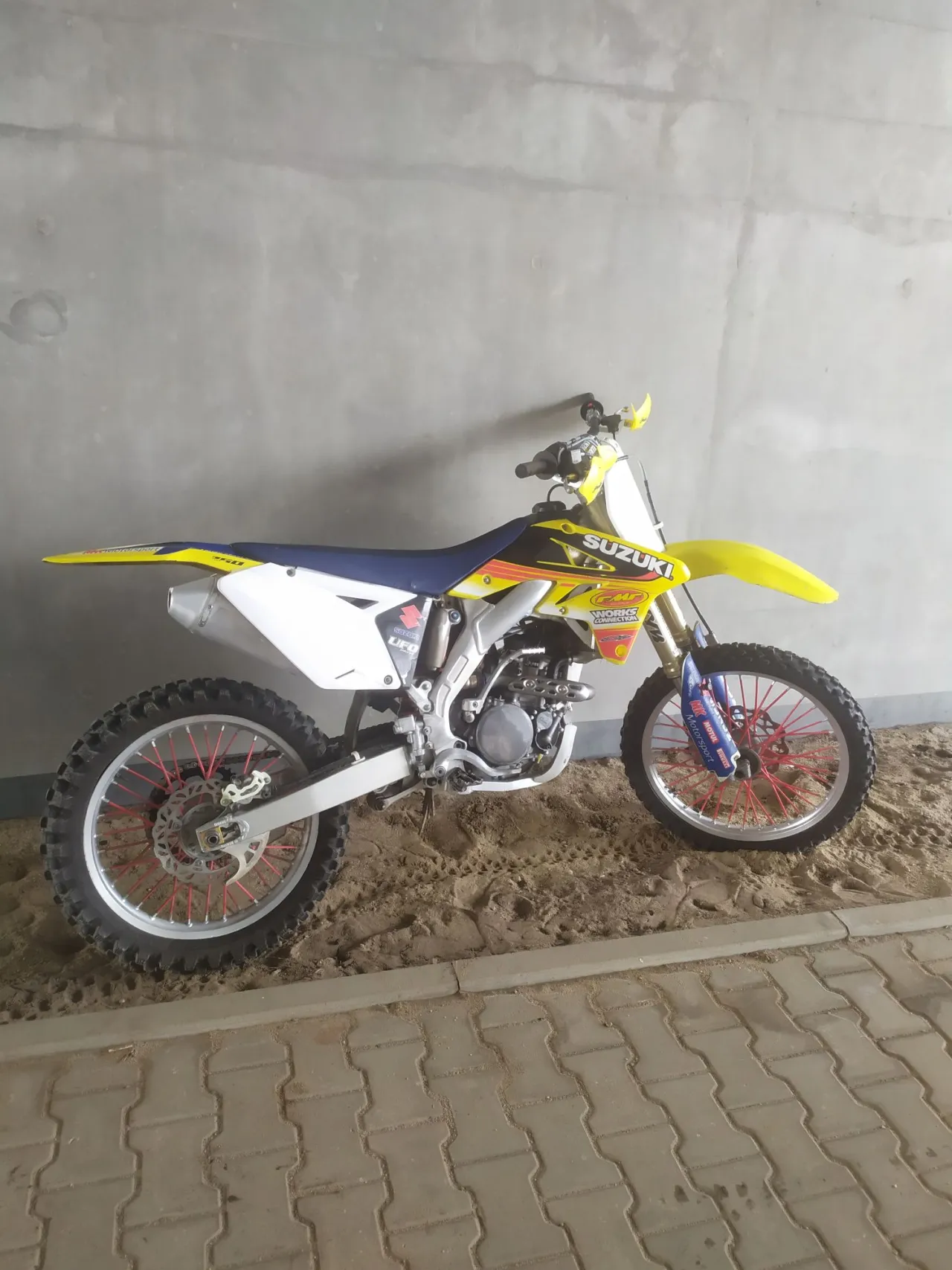 Suzuki RM-Z 250 motocross motorcycle