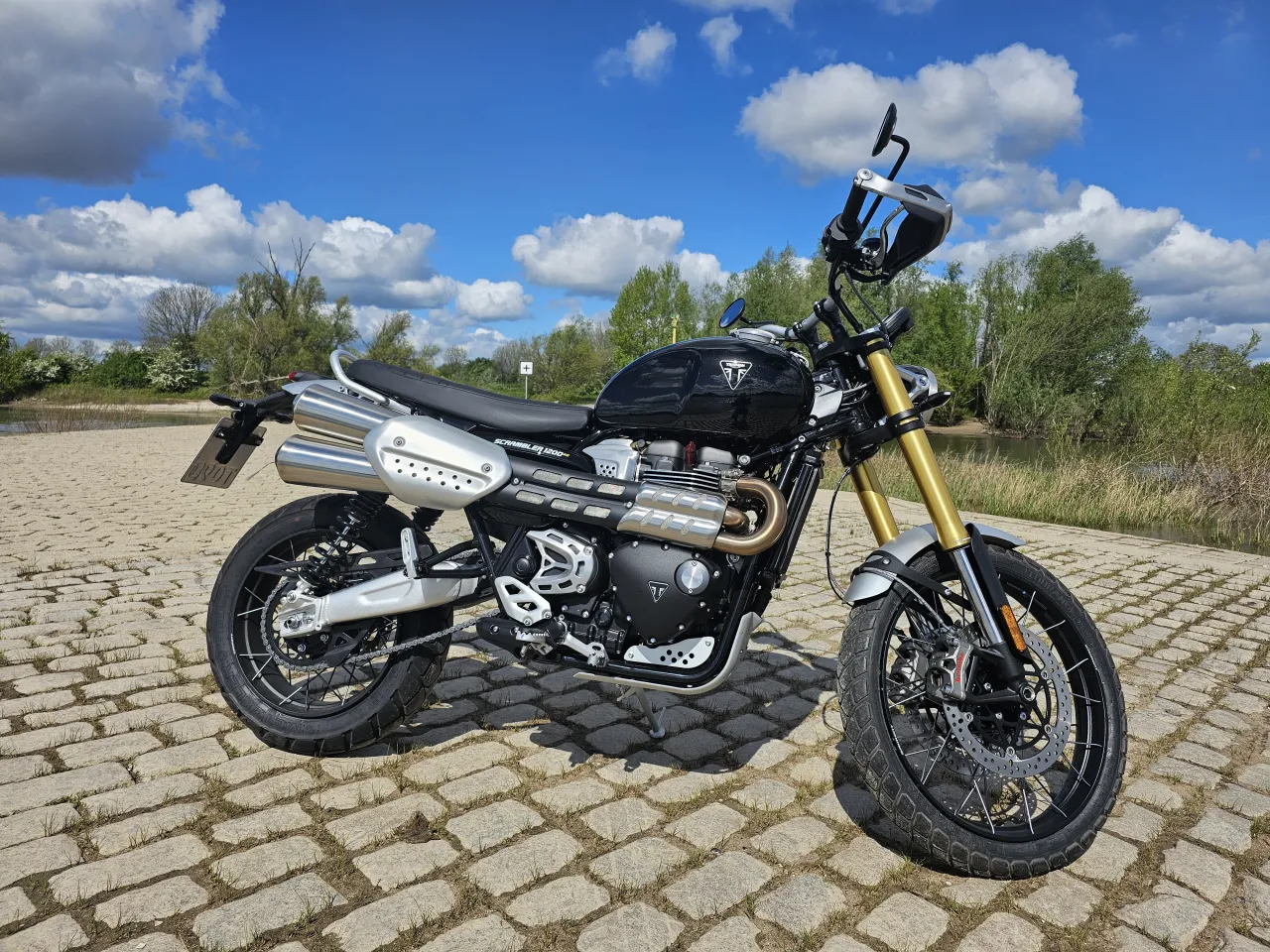 Triumph Scrambler 1200 XE modeljaar 2024