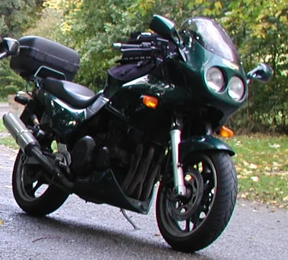 Triumph Sprint 900 detail view