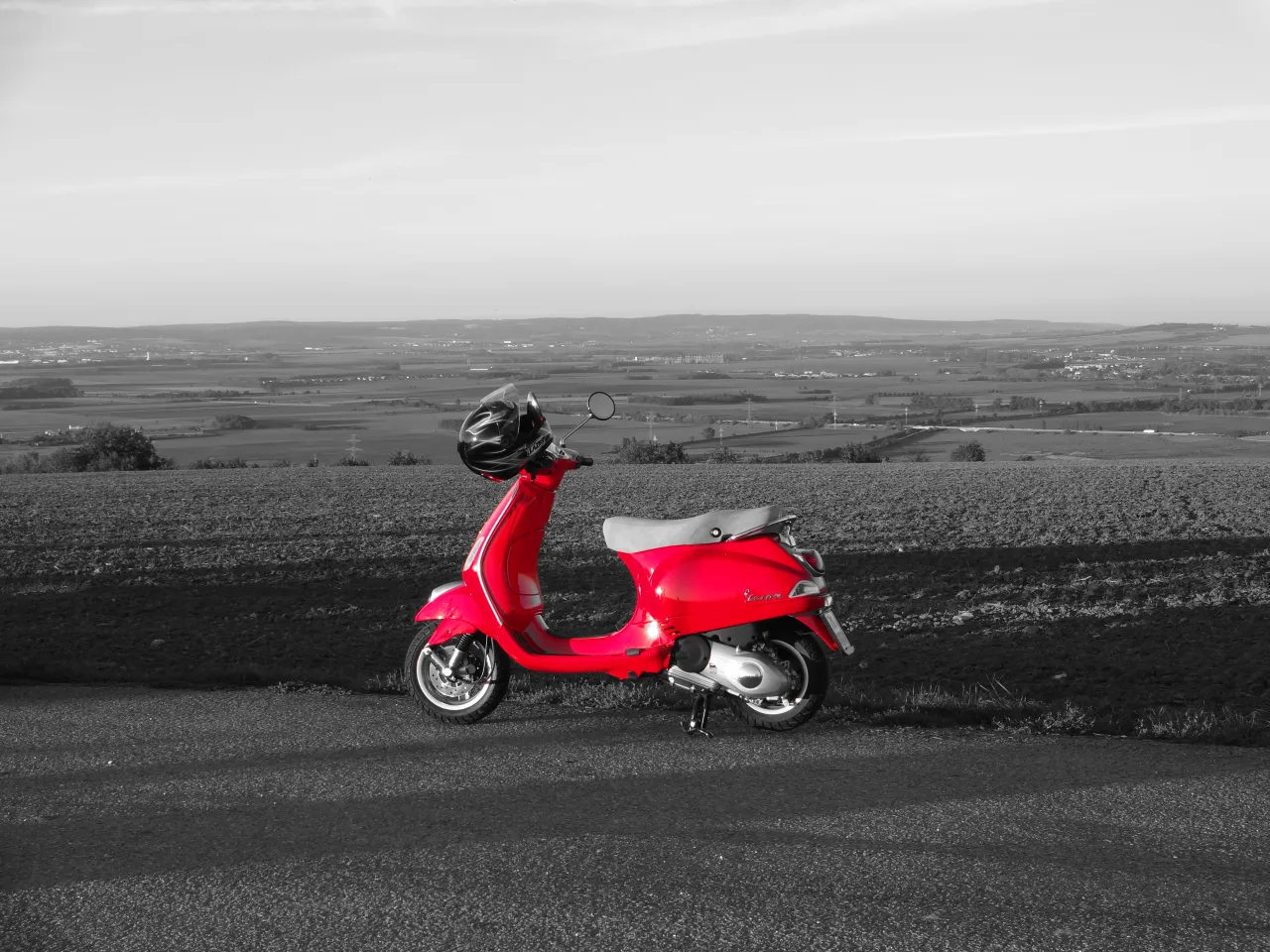 Vespa Primavera scooter