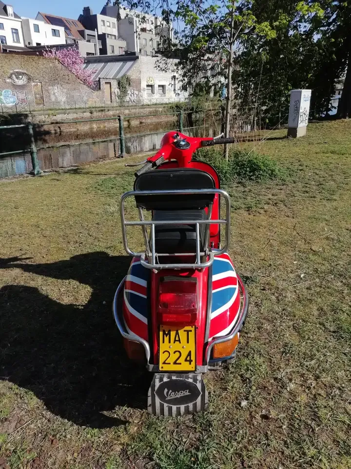 Vespa PX 200
