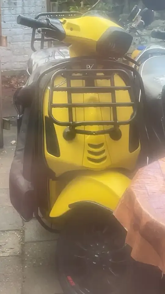 Vespa Sprint S 50