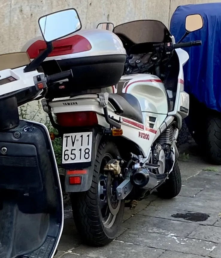 Yamaha FJ 1200 parked outdoors