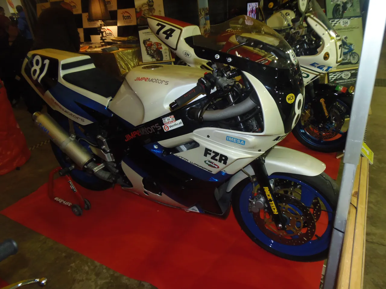 Yamaha FZR 600 at Classiques Catalanes 2016