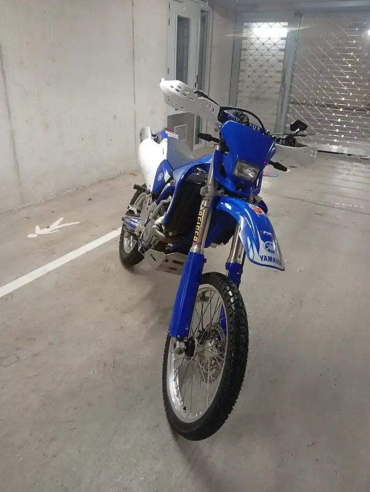 Yamaha WR 426