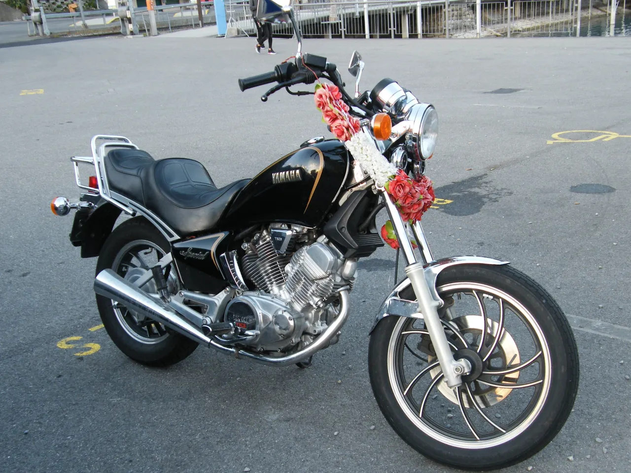 Yamaha XV500 Virago parked on street, side view