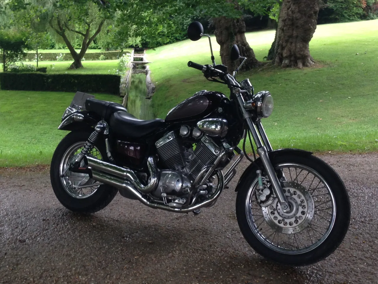 Yamaha XV 535 Virago cruiser zijaanzicht