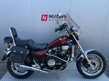 Honda VF 750 F